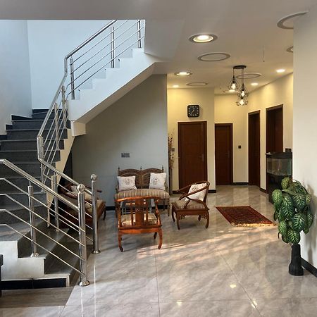 Deluxe King Room In Silverscape Residence Rawalpindi Eksteriør billede