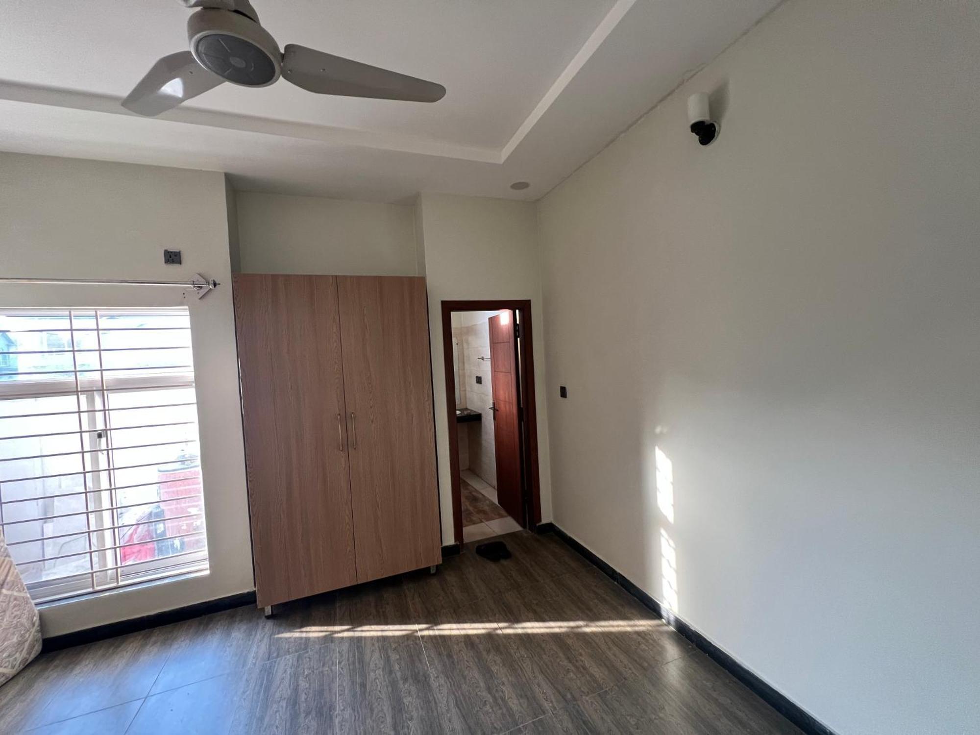 Deluxe King Room In Silverscape Residence Rawalpindi Eksteriør billede